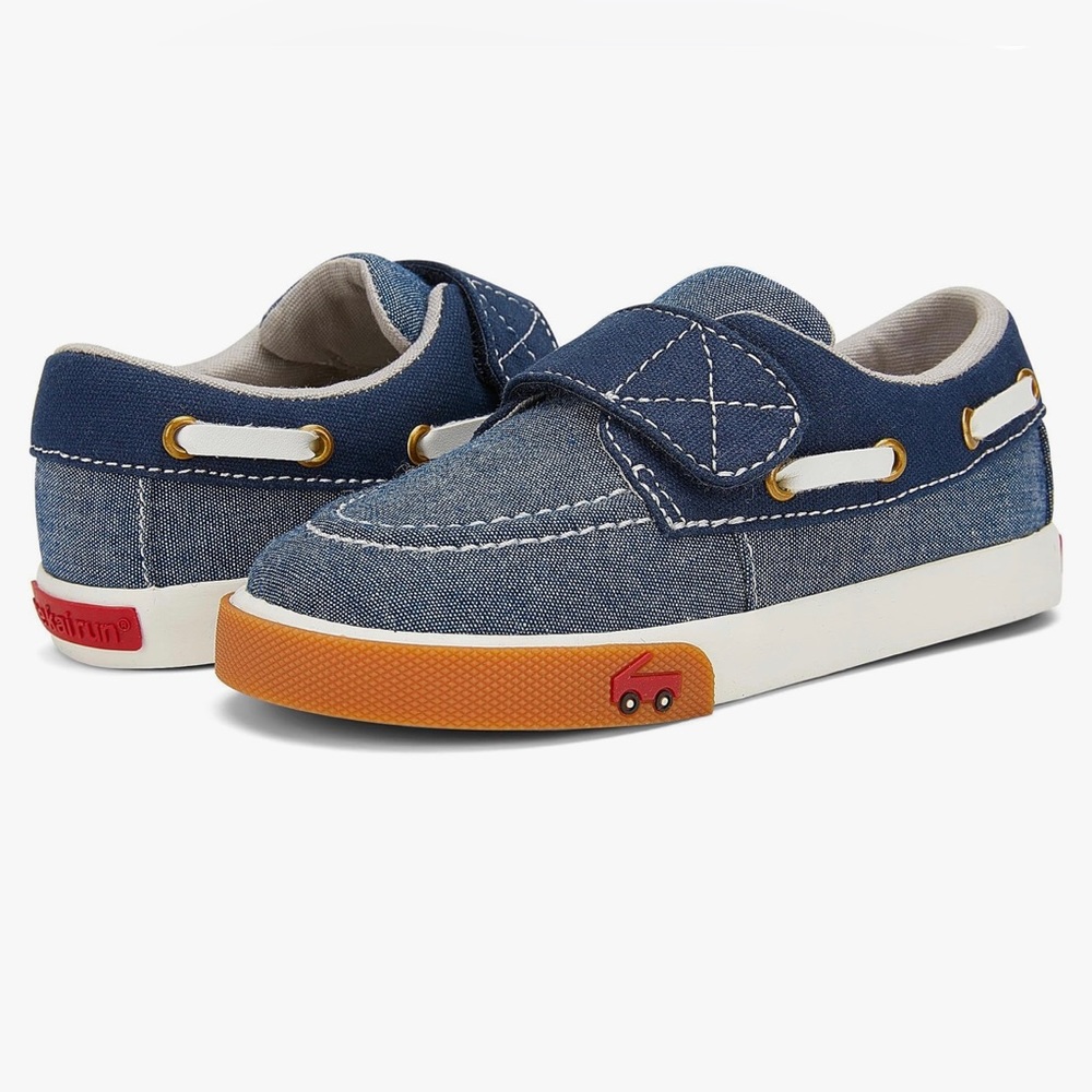 See Kai Run BRAND NEW Elias canvas sneaker